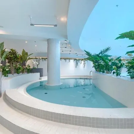 Appartamento Hanza Tower Luxury - 24 Sauna & Jacuzii & Pool Stettino