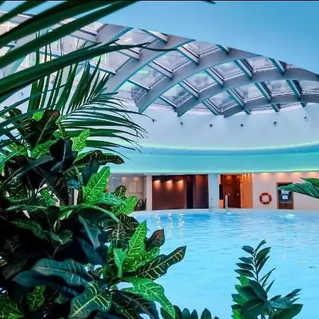 Hanza Tower Luxury - 24 Sauna & Jacuzii & Pool *