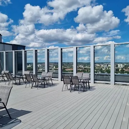 Hanza Tower Luxury - 24 Sauna & Jacuzii & Pool Appartamento